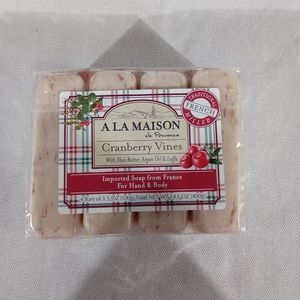 NEW A La Maison De Provence Cranberry Vines Imported Soap From France